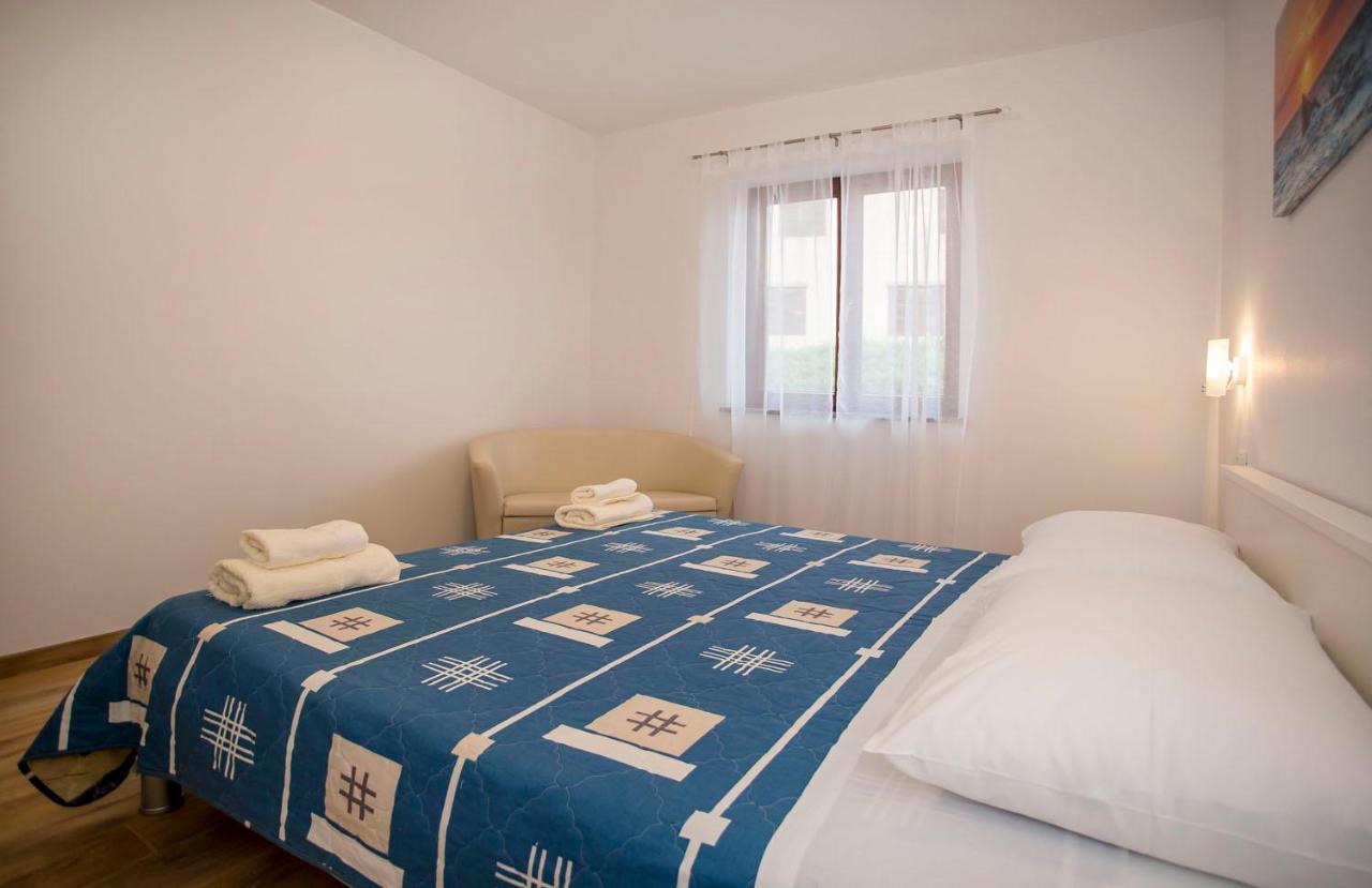 Apartmani Dragica Ровинь Экстерьер фото