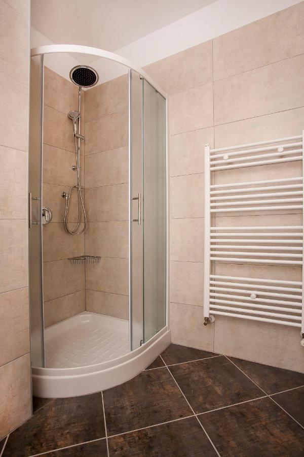 Apartmani Dragica Ровинь Экстерьер фото